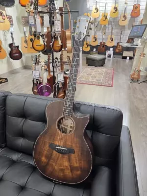 Taylor Guitars - BUILD ED K24CE