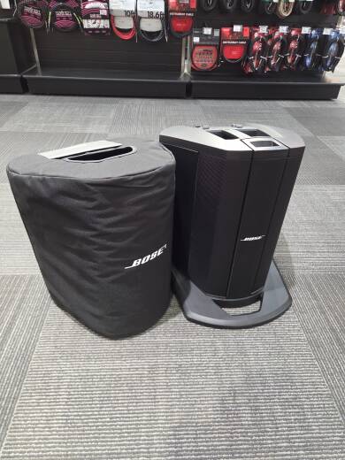 Bose L1 Compact Power Stand Module With Integrated Mixer & Subwoofer