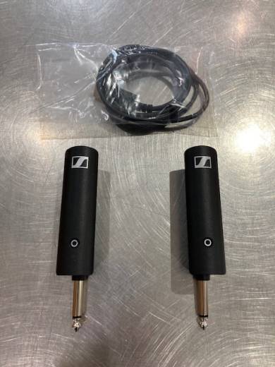 Sennheiser XSW-D Instrument Base Set | Long & McQuade