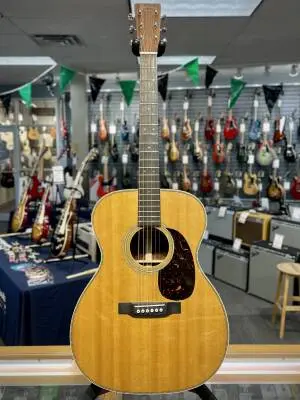 Martin Guitars - 000-28 Acoustic Guitar w/ Case 2