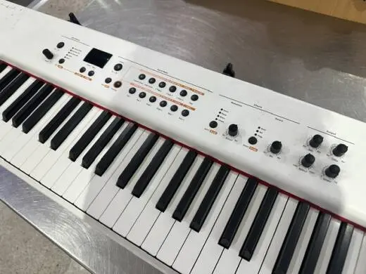 STUDIO LOGIC - NUMA STAGE 2