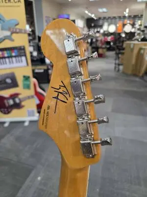 FENDER TROY VAN LEEUWEN JZMSTR OXBLD 2