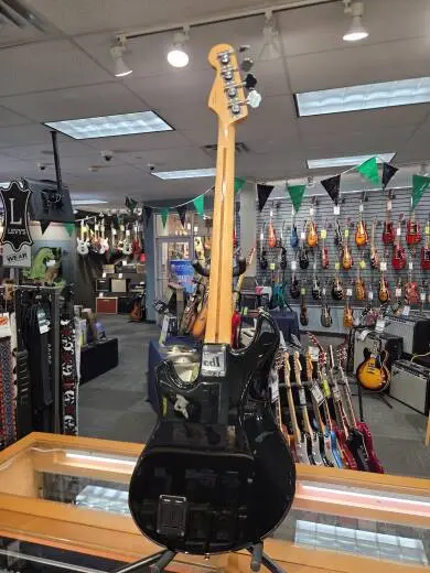 FENDER DLX DIMENSION BASS IV RW BLK 2