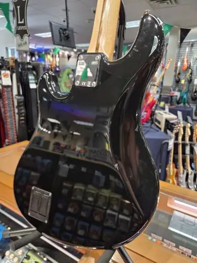 FENDER DLX DIMENSION BASS IV RW BLK 2