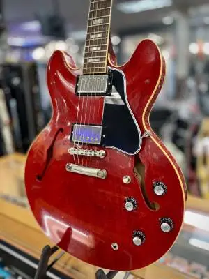 Gibson Custom Shop - Murphy Lab '64 ES-335 Ultra Lite Aged - Sixties Cherry 2