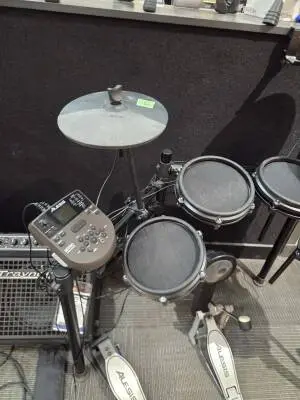 Alesis - NITRO MESH KIT