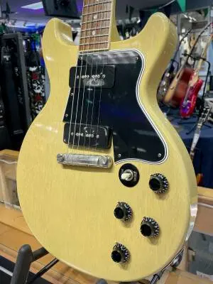 Gibson Custom Shop - 1960 Les Paul Special Double Cutaway Reissue - TV Yellow 2