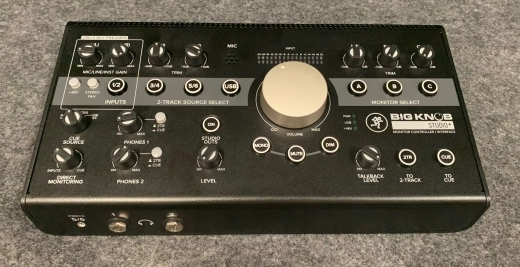 Mackie - BIG KNOB STUD+