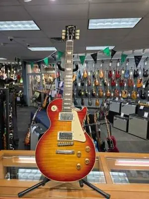 Gibson Custom Shop Murphy Lab 1959 Ultra Lite Factory Burst 2
