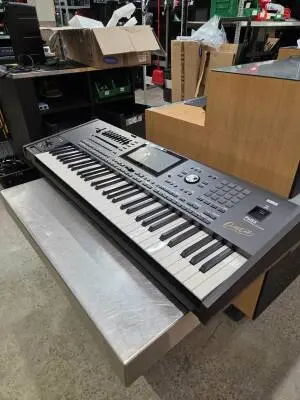 Korg - PA5XOR-61