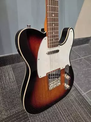 Squier CV BARITONE TELECASTER 2