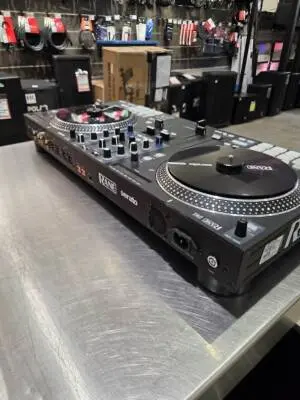 RANE - RANE DJ ONE 2