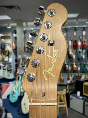 Fender - Limited Edition American Ultra II Telecaster, Roasted Maple Fingerboard - Antique Olive 2