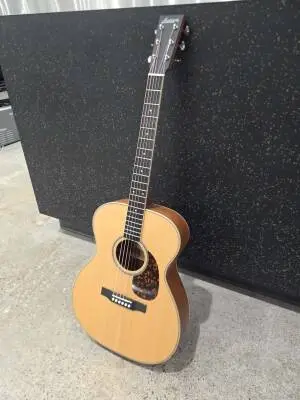 Larrivee - OM40 MH MT