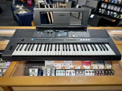 Yamaha - PSRE473