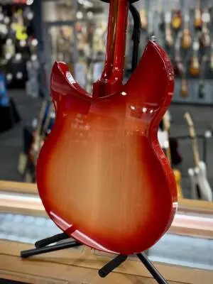 Rickenbacker - 330/12 FG 2