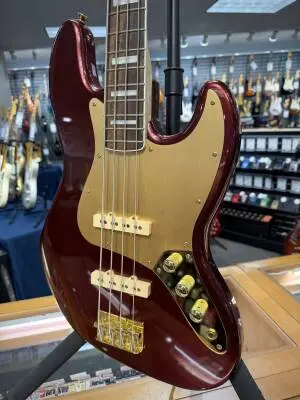 Squier - 037-9440-515 2