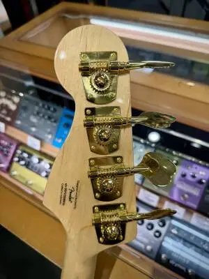 Squier - 037-9440-515 2