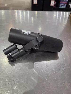 Shure - SM7B 2