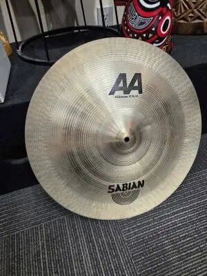 Sabian AA 18