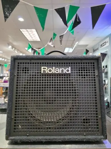 Roland KC-200