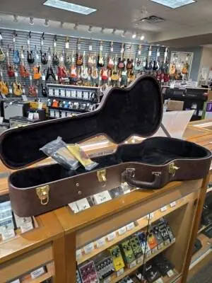 GIBSON L-00 VINTAGE SUNBURST W/CS 2