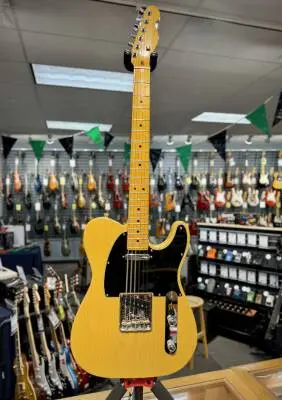 FENDER AM PRO II TELE BSB