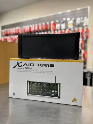 Behringer - XR18 2