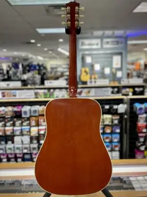 Gibson Custom Shop - 1960 Hummingbird Heavy Aged Acoustic Guitar with Hardshell Case - Washed Cherry Sunburst 2