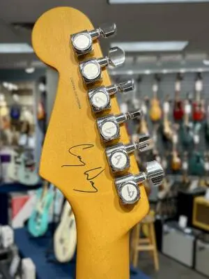 Fender - Limited Edition Cory Wong Stratocaster Electric Guitar, Rosewood Fingerboard with Case - Surf Green 2