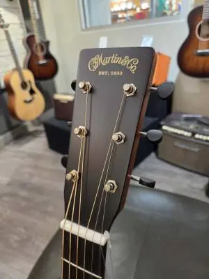 Martin Guitars - CEO-7 2