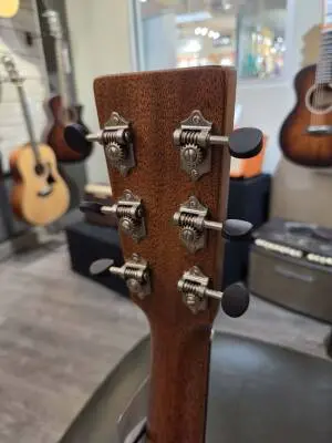 Martin Guitars - CEO-7 2