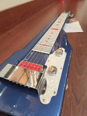 GRETSCH FSR G5700 LAP STEEL 2