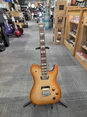 Godin Guitars - G51465