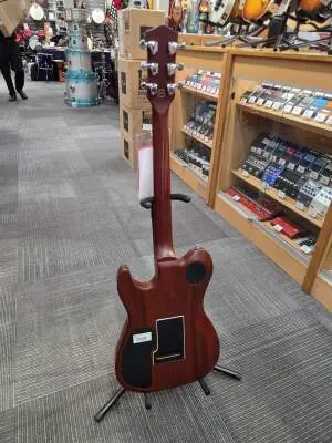 Godin Guitars - G51465 2