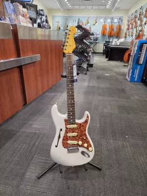 Fender - AM PRO II STRAT TL RW WHITE BLONDE 2