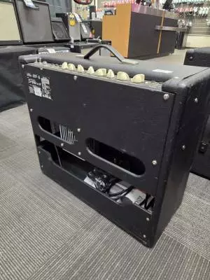 Fender HOT ROD DEVILLE IV 212 BLACK 2