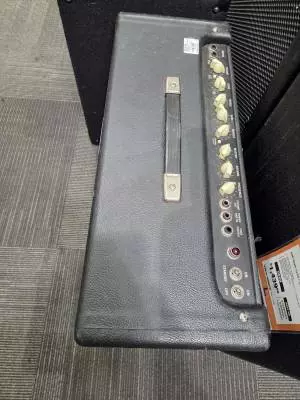 Fender HOT ROD DEVILLE IV 212 BLACK 2