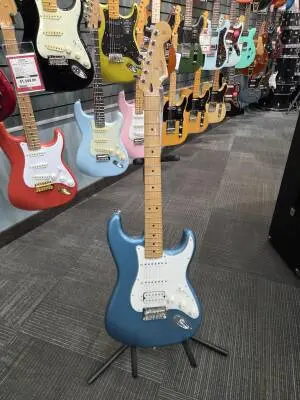 FENDER PLAYER STRAT HSS MN TPL