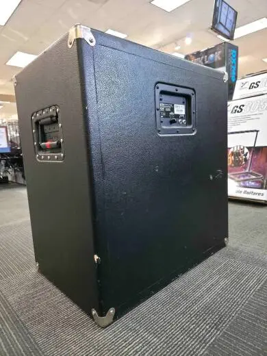 Ampeg B410HE Speaker Cabinet 2