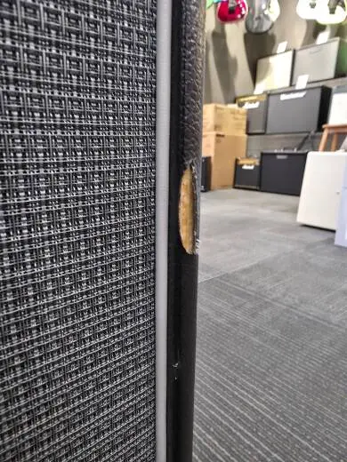 Ampeg B410HE Speaker Cabinet 2