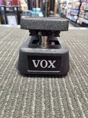 Vox - V845 2