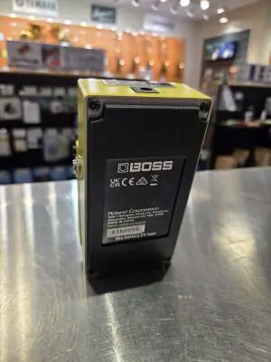 BOSS - SD-1W 2