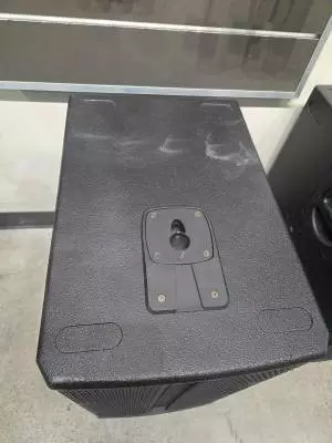 HK Audio - EL-E210AS 2