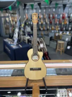 Leho - Tenor Ukulele, Spruce / Spalted Maple, Thin Body 2