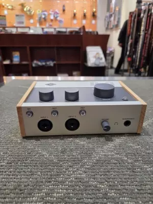 Universal Audio - UA-VOLT-SB276