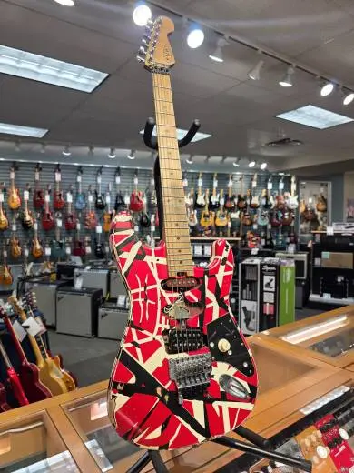EVH Striped Series Frankie 2