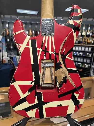 EVH Striped Series Frankie 2