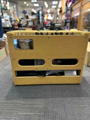 Fender - 223-2200-000 2