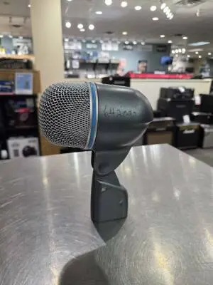 Shure - BETA52A
